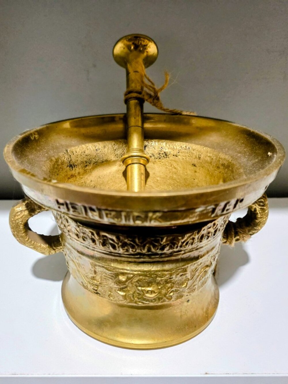 Vintage Brass Pharmacy Mortar & Pestle C.Ph.A. 1972 Presentation Piece